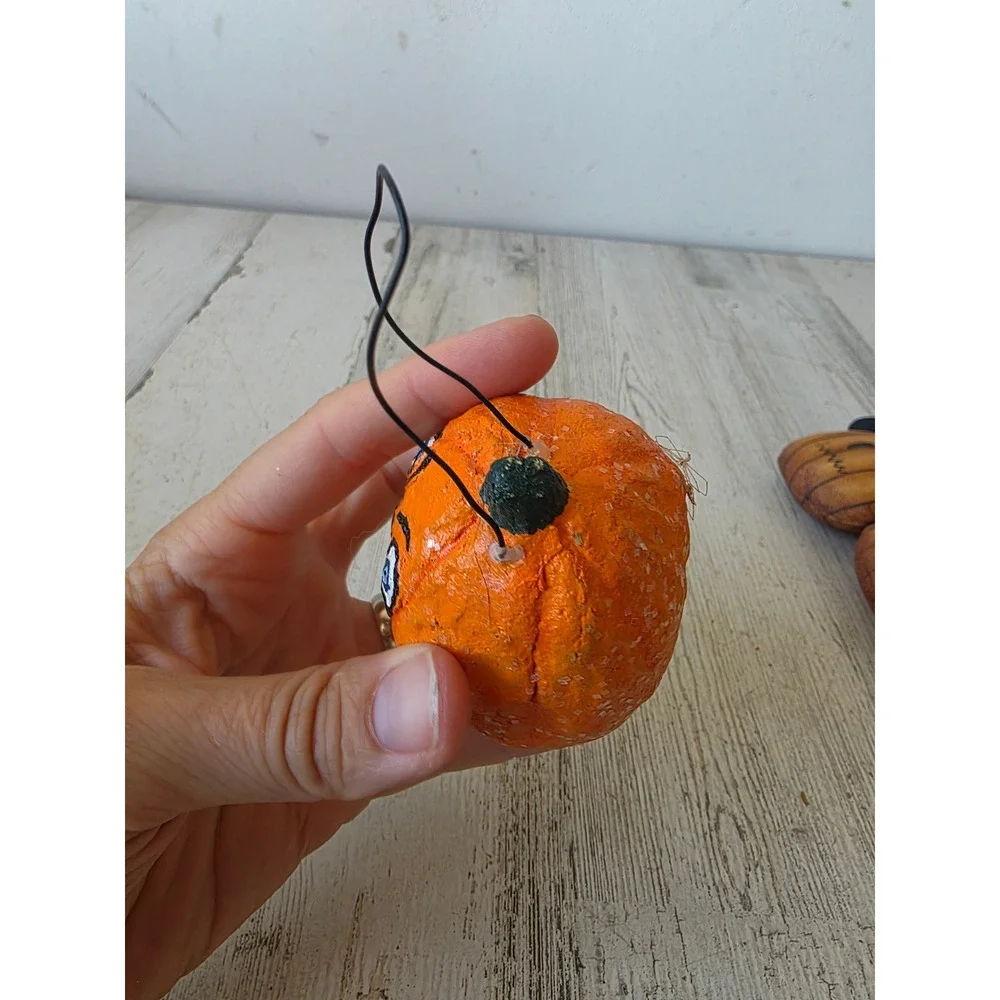 Vintage dept 56 primitive pumpkin ornament mini anthropomorphic Halloween decor